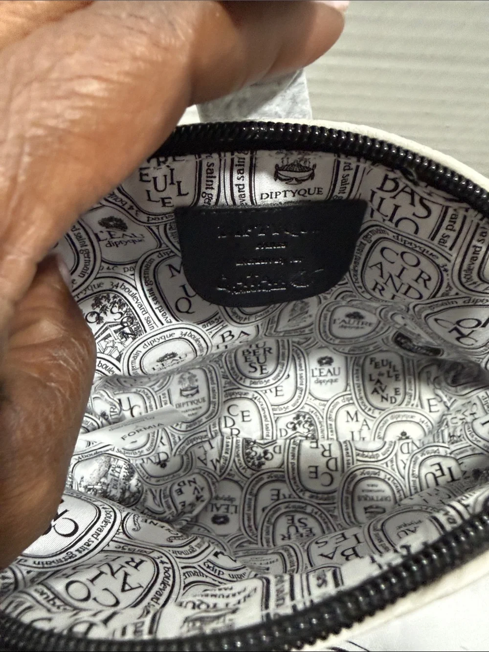 Diptyque Cream Leather Cosmetic 3 Piece Pouch Bundle
